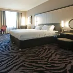 Doubletree By Hilton Centre