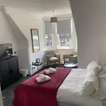 Ellwyn House