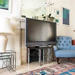 Guestready - Classic Charm Near Holyrood Park *