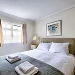 Guestready - Classic Charm Near Holyrood Park * Edinburgh