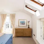 Apartmán Stylish 3-bedroom 2-storey House With Patio And Balcony Near Princes Street