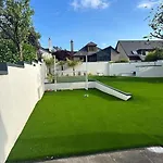 Beautiful Family With Golf Edinburgh