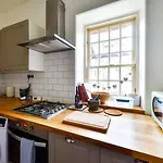 Guestready - Picturesque 1bd In Dean Village Apartment