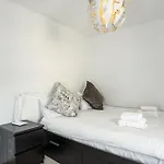 Tatil Evi Comfy 2 Bedroom Near Centre