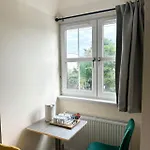 Gæstehus Full House