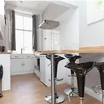 Appartamento Bright And Homely Near Holyrood - City Centre