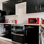 Fab Centre Flat Edinburgh