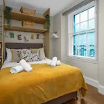 Guestready - Historic 2br In Old Town Edimburgo