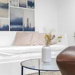 Modern 2 Bedroom In Centre