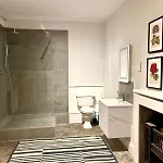 Spacious In * Edimburgo