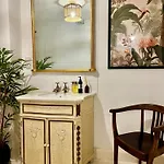 Lejlighed Historic Near The Castle, 5 Min From Train Station *