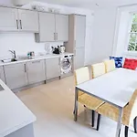 Russel House - 4 Bedroom - The Royal Mile * Edinburgh