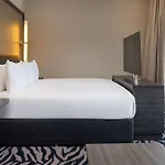 Doubletree By Hilton Centre Hotel 4*