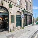Gorgeous, Cozy 2br Royal Mile-old Town Διαμέρισμα