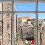 Gorgeous, Cozy 2br Royal Mile-old Town