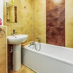 דירה Cozy At Castle, Parking *