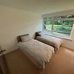 3 Bedroom Tranquil Ground Floor Flat In Merchiston
