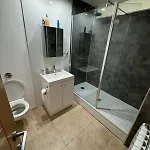 3 Bedroom Tranquil Ground Floor Flat In Merchiston Apartmán
