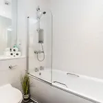 Beautiful Designer 2 Bed 2 Bath Old Town - Parking Apartman
