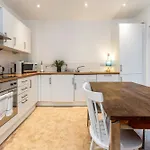 Apartman Beautiful Designer 2 Bed 2 Bath Old Town - Parking Edinburgh