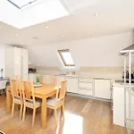 Joivy Superb Flats In The Heart Of Apartman Edinburgh