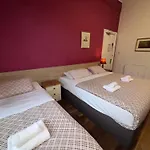 Regent House - Centre 3*