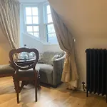 23 Mayfield Penzion 5*