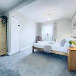Floor With Castle Views Edynburg