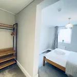 Floor With Castle Views *