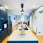 Apartament Floor With Castle Views