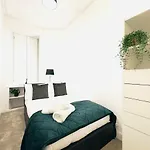 Deluxe Centre Appartamento *