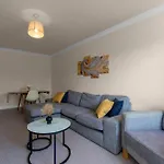 1 Double In Shared In With Free Parking Διαμέρισμα *