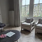 Apartmán 2 Bedroom Sofa Bed In Livingroom Castle View 1st Floor Sleeps 6