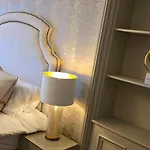 2 Bedroom Sofa Bed In Livingroom Castle View 1st Floor Sleeps 6