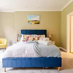 Villa Amulree,