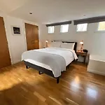 Private Parking 2 Bed 2 Bath * Edinburgh