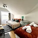 Lejlighed Historic Near The Castle, 5 Min From Train Station *