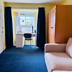 Entire Flat In Edinburgh, Center