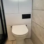 Self-contained Ground Level With Hill View *