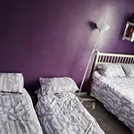 Δωμάτια σε οικογενειακή κατοικία North 1