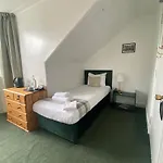 Guest house 4 Friends House