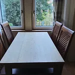 Cosy And Modern In *