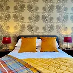 بيت ضيافة Scot Townhouse 4*