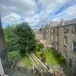 Guest house 4 Friends House Edinburgh