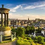 Walk Everywhere -top Rated Flat On The Royal Mile.