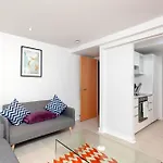 Walk Everywhere -top Rated Flat On The Royal Mile. Edinburgh