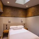 3 John's Place Townhouse