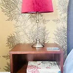 بيت ضيافة Scot Townhouse 4*
