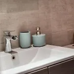 Cosy 2-bedroom Flat Close To Centre דירה אדינבורו