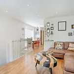 House Close To Old Town Daire Edinburgh